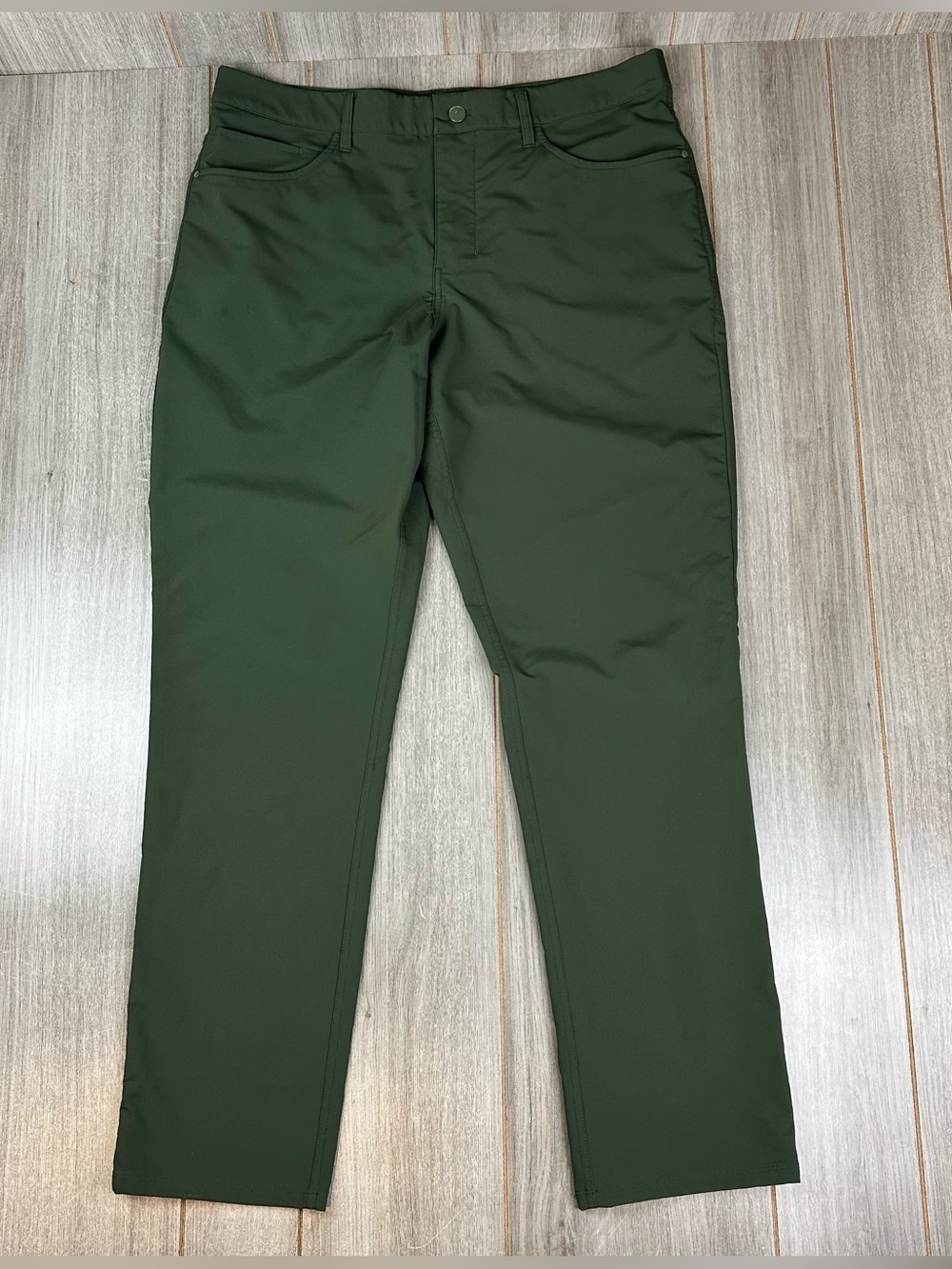 Kirkland Signature 5 Pocket Performance Pants 36x32 Olive Green Stretch